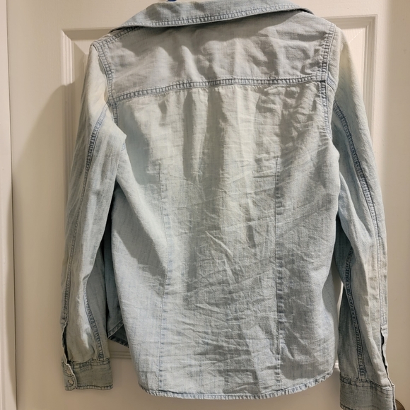 American Eagle Button-Up - Picture 2 of 2